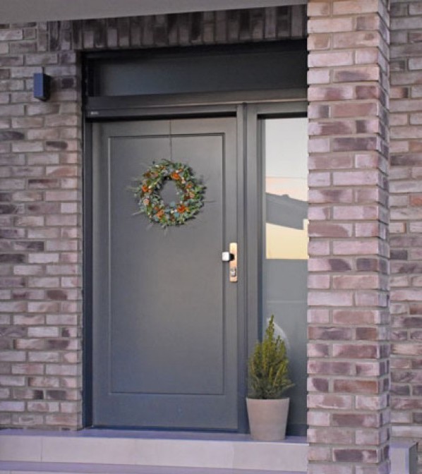 Adlo Hauseingangst�r in Schwarz