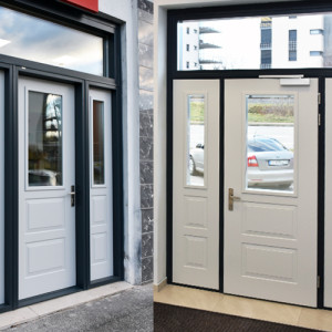 Haust�r mit Seitenteil / Oberlicht (verglast)