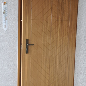 ADLO - Sicherheitst�r ADUO, profiliert Massiv, atyp, Ferienhaus��eingang